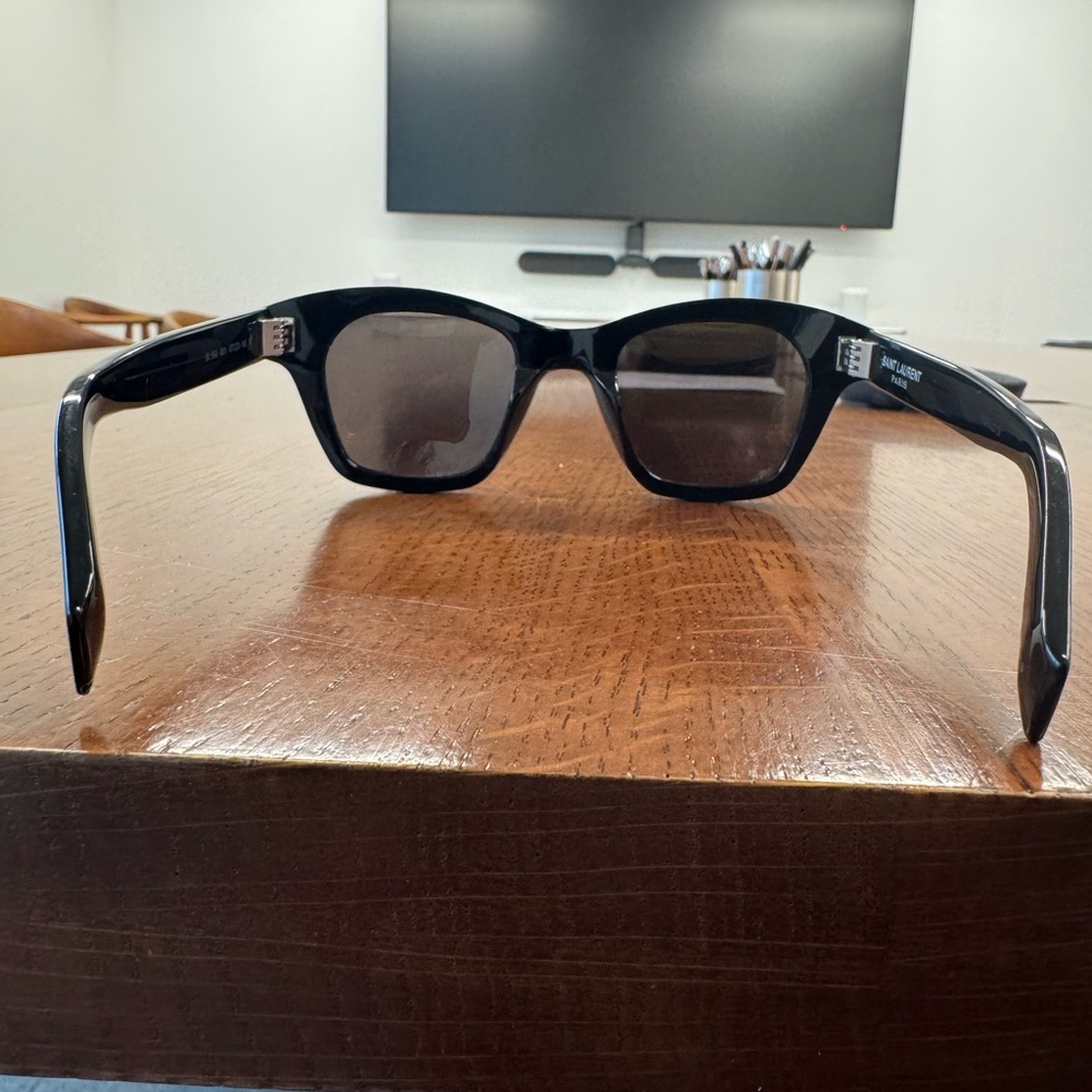 Saint Laurent SL 592 - Picture 2 of 6